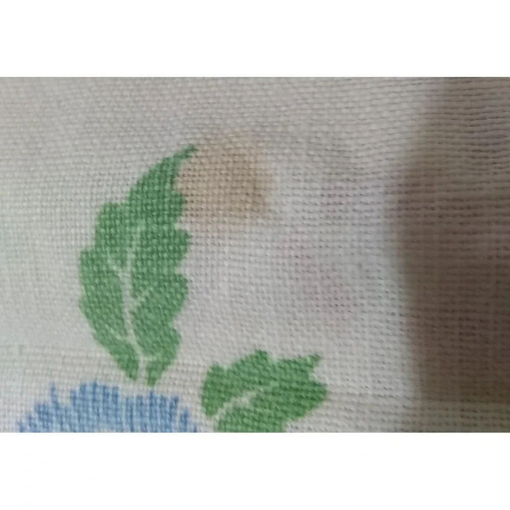 Vintage Floral Pillowcase Set (2)‎ 28